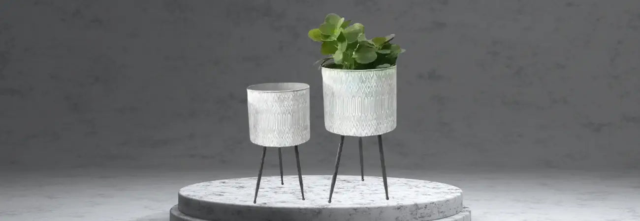 Set/2 Nested Geo Tri-Leg Planters