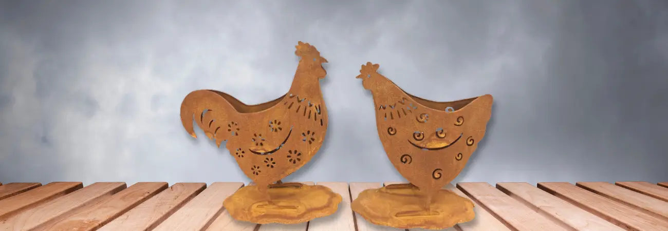 Set of 2 Rust Chook Planters